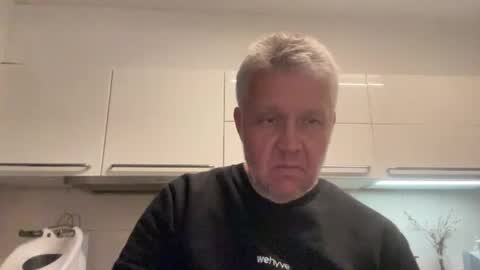 Devon online show from October 5, 10:51 pm