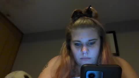 devykitten online show from December 11, 1:47 am