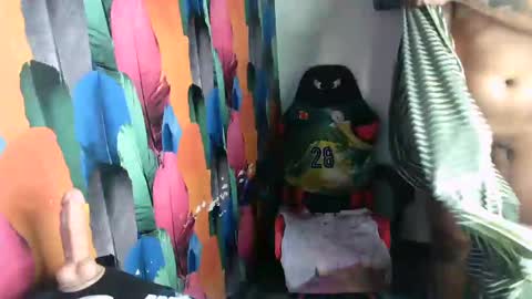 Snapshot of deymcum chatting on January 17, 12:31 pm DeymCum online show from January 17, 12:31 pm
