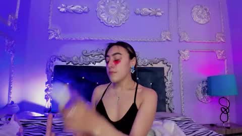 Dhalia online show from February 7, 3:54 am