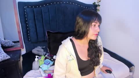 dhaniela naugthy online show from March 14, 2:50 am