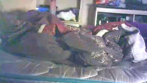 Snapshot of di4mond_fir3 chatting on May 29, 6:39 pm DI4MOND999FIR3 online show from May 29, 6:39 pm