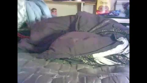 Snapshot of di4mond_fir3 chatting on May 31, 6:09 pm DI4MOND999FIR3 online show from May 31, 6:09 pm