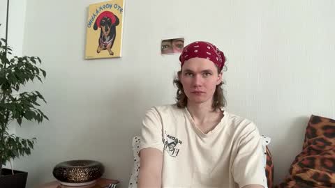 Di Alex online show from February 20, 9:54 am