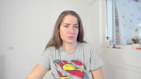 diamondkay_ online show from February 2, 7:18 am