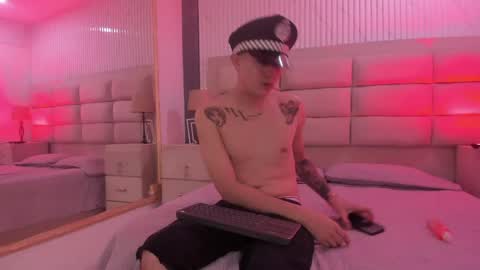 diamondss_1 online show from May 28, 9:34 pm