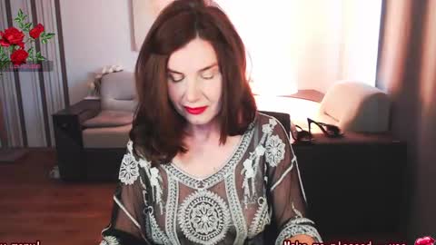 Diana DeLua online show from June 7, 9:35 am