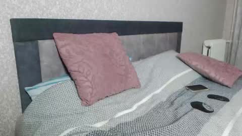 Snapshot of diana_lambert chatting on November 24, 6:35 am diana_lambert online show from November 24, 6:35 am