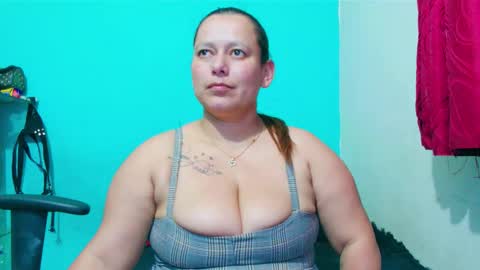 Diana Lozano online show from January 16, 4:49 am