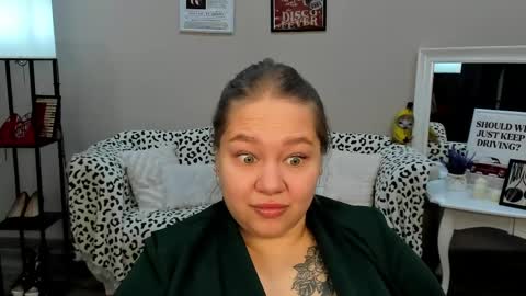 Snapshot of dianakristol chatting on May 16, 5:23 pm Diana online show from May 16, 5:23 pm