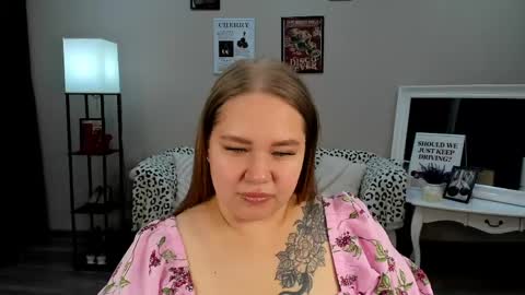 Snapshot of dianakristol chatting on May 24, 6:13 pm Diana online show from May 24, 6:13 pm