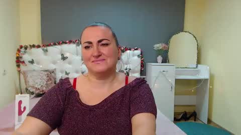 Snapshot of dianamgg chatting on March 6, 6:59 pm Diana online show from March 6, 6:59 pm
