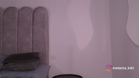 Snapshot of dianne_nanatzu chatting on December 20, 1:03 am Melania - online show from December 20, 1:03 am