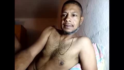 Snapshot of diannemurugan1 chatting on May 18, 2:18 am diannemurugan1 online show from May 18, 2:18 am