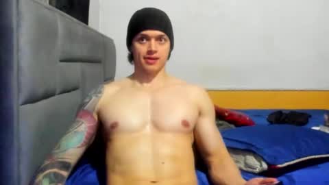 jhon online show from February 5, 10:55 pm