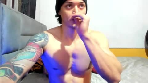 jhon online show from February 9, 8:34 pm