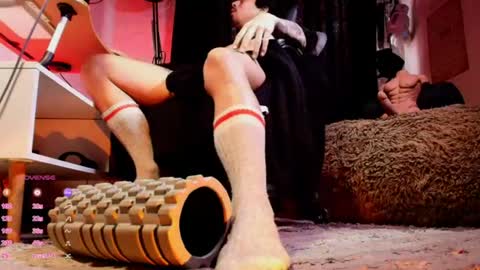 Snapshot of dickdamian_ chatting on June 17, 2:51 pm Damin online show from June 17, 2:51 pm