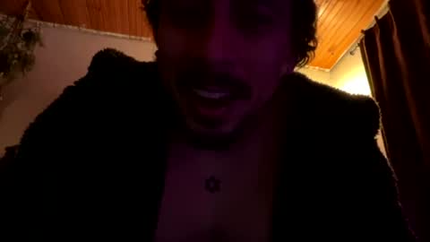 Snapshot of dickdamian_ chatting on August 2, 4:00 am Damin online show from August 2, 4:00 am