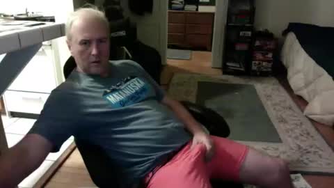 Richard Fleischer online show from November 10, 8:35 am