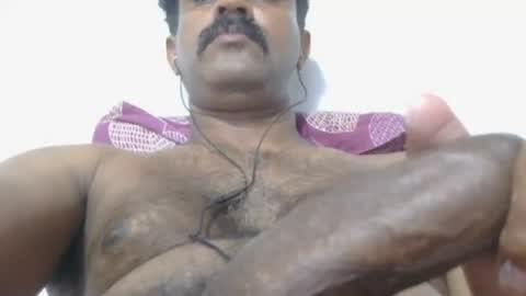 Snapshot of dickruss0070003 chatting on June 25, 8:52 am dick rus online show from June 25, 8:52 am
