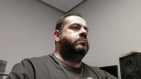 DANI online show from January 8, 7:05 pm