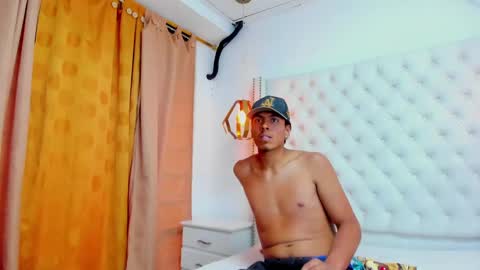 Diego online show from May 22, 9:20 pm