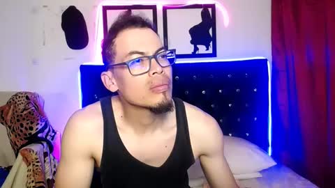 Snapshot of diego_sw09 chatting on December 18, 3:23 am DIEGO online show from December 18, 3:23 am