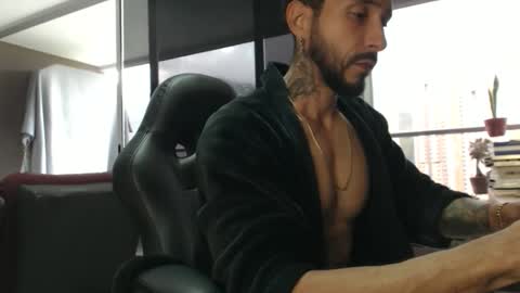 Snapshot of diehgoo_ortega chatting on October 24, 8:27 pm Diego Ortega online show from October 24, 8:27 pm