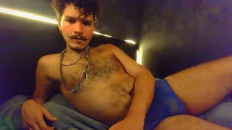 diemond_latinx98 online show from February 18, 5:36 am