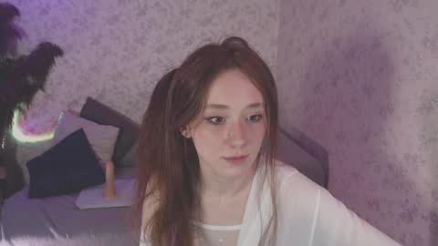 Snapshot of digital_geisha chatting on March 4, 1:34 am Hi im Alice 3 Im usualy online 03-10 or 17-21 UTC0 online show from March 4, 1:34 am