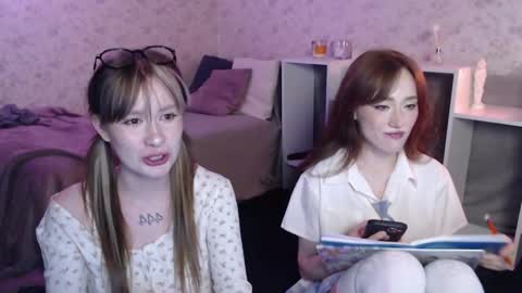 Hi im Alice 3 Im usualy online 03-10 or 17-21 UTC0 online show from February 3, 10:37 pm