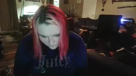 digitalfoxy23 online show from May 30, 2:52 am