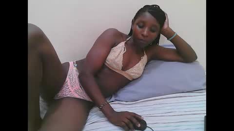 Dijah online show from December 22, 2:03 pm