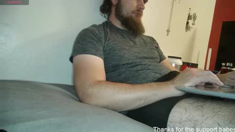 Snapshot of dikdowndaddy chatting on October 27, 8:40 am Daddy online show from October 27, 8:40 am