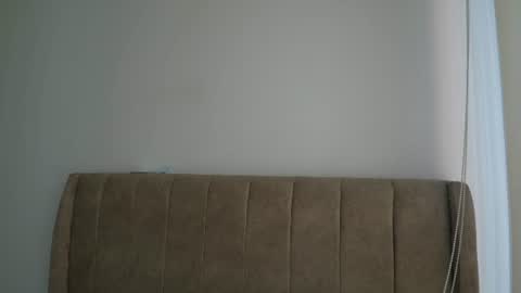Snapshot of dilan_coy chatting on June 21, 10:01 pm Dilan Coy online show from June 21, 10:01 pm
