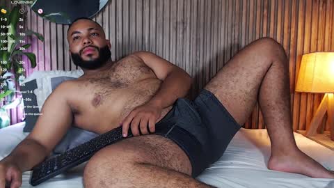 DilanJonnes online show from December 7, 3:04 am