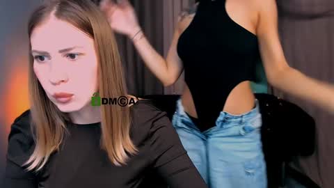 Snapshot of dilara_best chatting on January 21, 4:48 pm Dilyanude in pvt online show from January 21, 4:48 pm