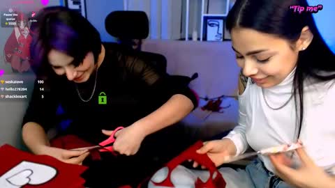 Snapshot of dilara_best chatting on February 13, 4:39 pm Dilyanude in pvt online show from February 13, 4:39 pm