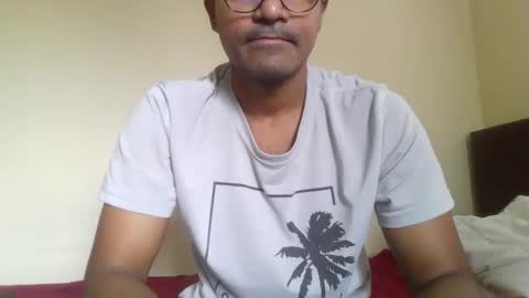 Snapshot of dilip_09 chatting on January 7, 2:20 am dilip_09 online show from January 7, 2:20 am