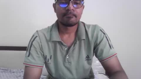 Snapshot of dilip_09 chatting on November 2, 3:36 pm dilip_09 online show from November 2, 3:36 pm