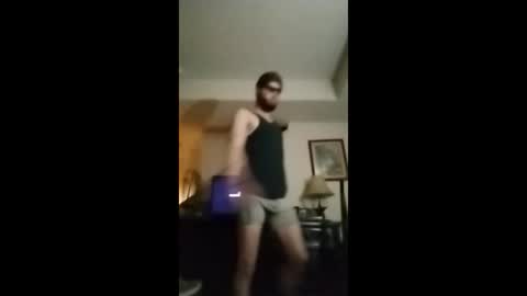 dill801975 online show from February 24, 4:32 am