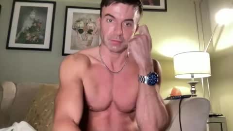 Dillon online show from October 11, 8:07 pm