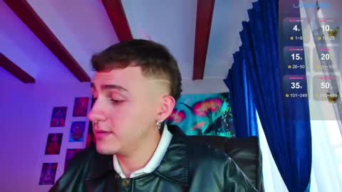 Snapshot of dimitri_bilak_ chatting on February 25, 10:50 pm Julian Independent Model online show from February 25, 10:50 pm