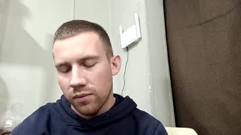 D  V  online show from January 3, 6:57 pm