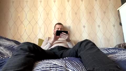 D  V  online show from January 13, 8:26 am