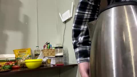 D  V  online show from January 24, 7:18 pm