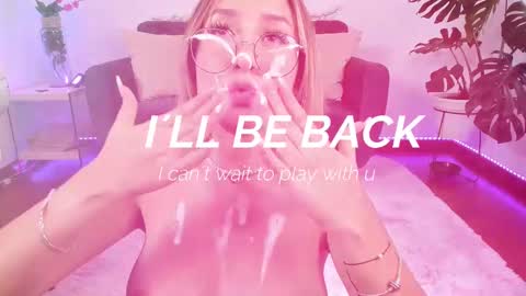   online show from February 10, 12:18 pm