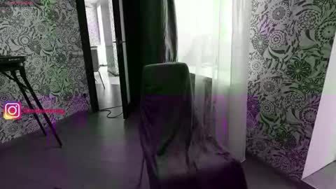 Diodora Magenta online show from April 15, 1:07 pm