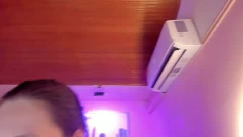 Snapshot of diosa_cristal chatting on June 24, 4:22 am Cristal online show from June 24, 4:22 am