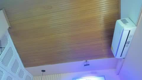 Snapshot of diosa_cristal chatting on July 21, 3:42 am Cristal online show from July 21, 3:42 am